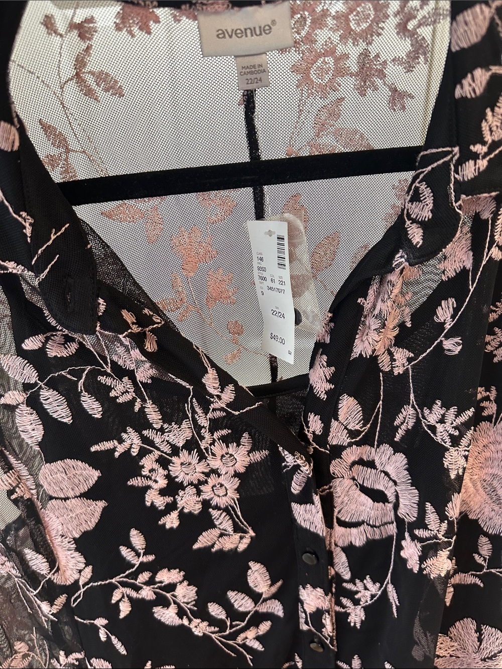 Avenue Black Sleeveless Blouse with Pink Floral Embroidery - Picture 14 of 15